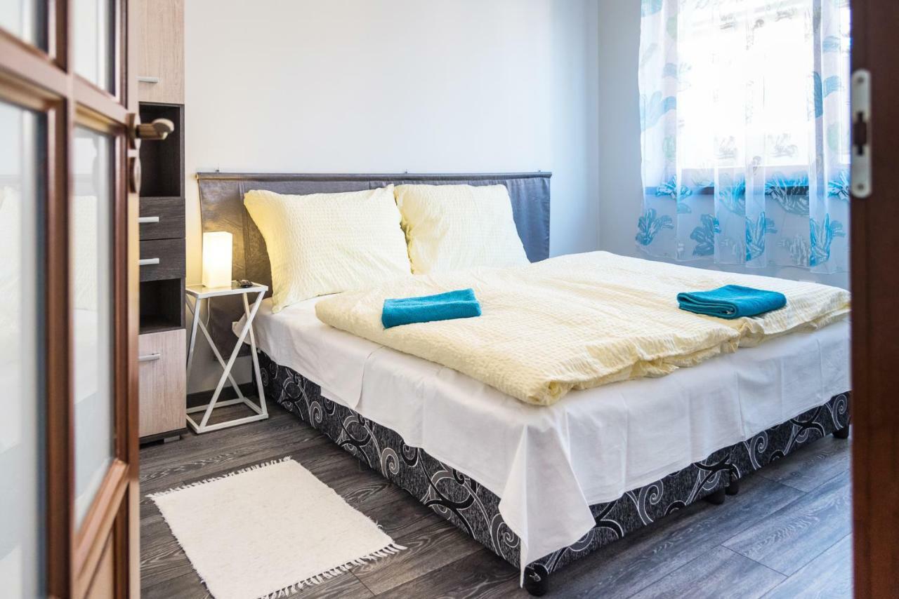 Апартаменти Alma Apartman Шалґотар'ян Екстер'єр фото